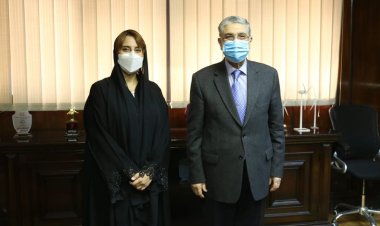 وزير الكهرباء  يبحث مع  سفيرة الامارات بالقاهرة و سبل دعم وتعزيز التعاون بين البلدين الشقيقين فى مجال الكهرباء والطاقة المتجددة