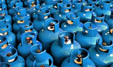 رفع سعر أنابيب البوتاجاز 5 جنيهات للمنزلية و10 للتجارية والتطبيق غدًا