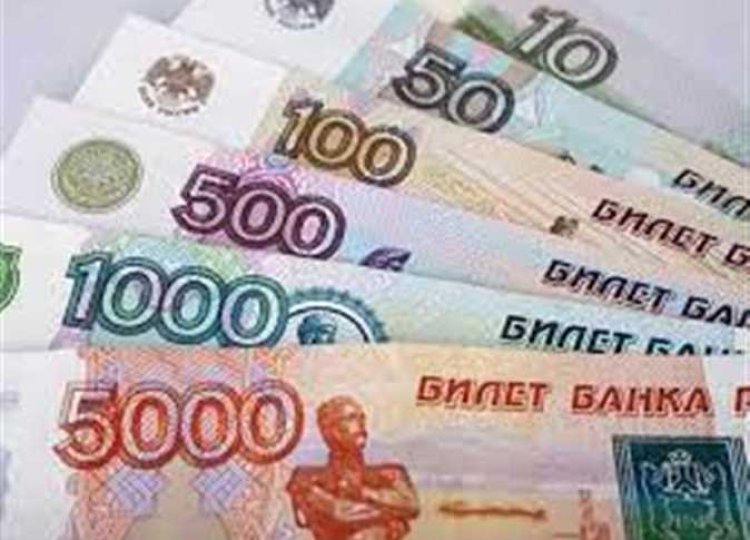 الروبل الروسي يقبل هدية الفيدرالي  ويسجيل الارتفاع الثامن على التوالي مقابل الدولار