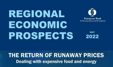 البنك الأوروبي لإعادة الإعمار والتنمية يرفع توقعاته لنمو الاقتصاد المصري إلى 5.7% للعام المالي 2021\2022 بزيادة 0.8% عن توقعات نوفمبر الماضي