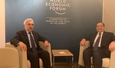 بالصور .. وزير البترول يبحث في دافوس التحضير لقمة المناخ ودعم التحول الطاقى وزيادة الاستثمارات