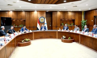 بتروناس الماليزية تتطلع لزيادة الاستثمارات في مشروعات الغاز الطبيعى في مصر