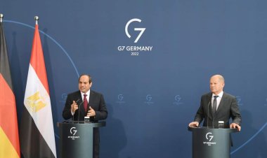 ” السيسي ” : مستعدون لتصدير غاز شرق المتوسط إلى أوروبا عبر محطات الإسالة المصرية