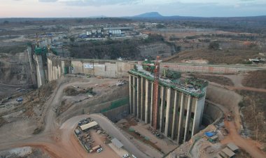 التحالف المصري «المقاولون العرب- السويدي إليكتريك» ينتهي في 6 أكتوبر من الأعمال الإنشائية لجسم السد الرئيسي بتنزانيا