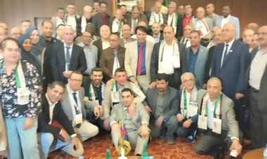 عمال النفط والمناجم والكيماويات يرسلون برقية شكر للرئيس الجزائري