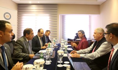 وزير البترول يبحث مع وفد هيئة  ميناء انتويرب وشركتى ديمى  وجرين فيل الاستفادة من الوقود النظيف متمثلاً في الغاز الطبيعى والهيدروجين الأخضر