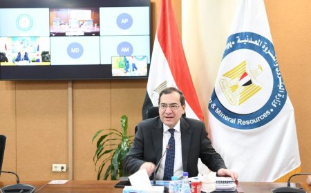 "وزير البترول والثروة المعدنية ": رصد موازنات طموح لتحديث الكيانات البترولية