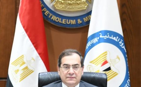 "الملا": قطاع الغاز شهد تحقيق إنجازات فاقت التوقعات رغم التحديات