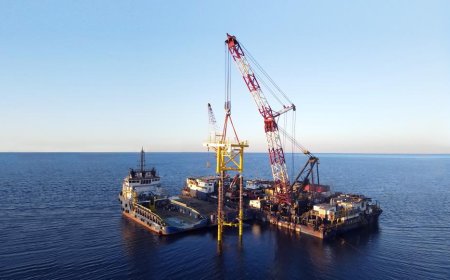 "خدمات البترول" البحرية تنتهي من تركيب المنصة والخط البحري ل"بتروجلف"