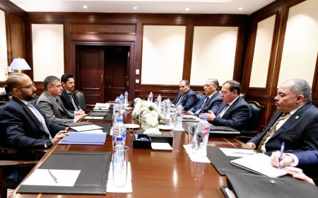 "وزير البترول" يبحث مع "بيكر هيوز"  تعزيز التعاون المشترك في مجال تصميم وتنفيذ المشروعات البترولية وتصنيع المعدات