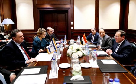 وزير البترول يبحث مع وزير الطاقة الاسرائيلي زيادة إمدادات  منطقة شرق المتوسط عبر تسهيلات الغاز المصرية