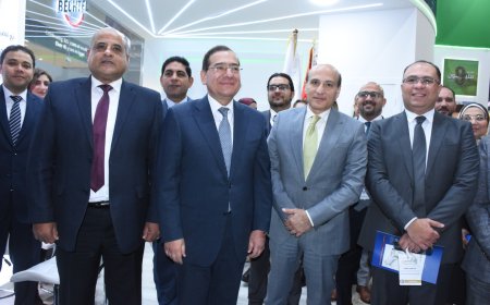 ” وزير البترول ” يزور جناح بتروتريد بمعرض إيجبس 2023