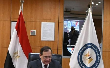 "وزير البترول " يشدد على زيادة التنسيق والتعاون بين الكيانات البترولية