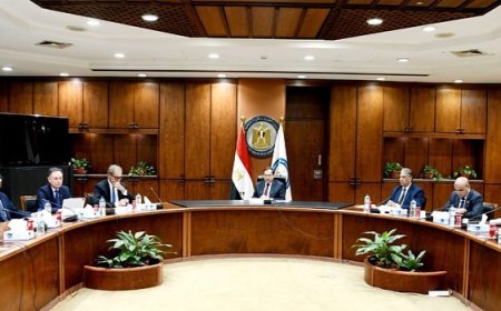 "البترول ": مباحاثات مع شركة ميدتيرا الكنديه فى مجال البحث و الاستكشاف عن البترول والغاز