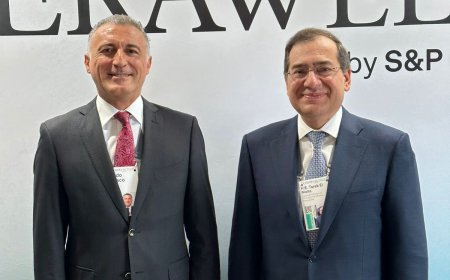 "وزير البترول"  يبحث مع اينى الايطالية سرعة تنمية الحقول لزيادة الانتاج