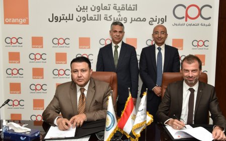برتوكول تعاون بين " التعاون للبترول" و"أورنج"  لتطبيق خدمات الدفع الالكتروني بمحطات تموين السيارات