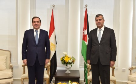 توقيع اتفاقيتي تعاون و شراكة بين وزارة البترول المصرية والاردنية في قطاع الغاز الطبيعى