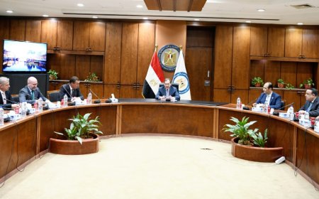 وزير البترول يبحث مع وفد شركة كاتربيلر إنك العالمية الاستفادة من الحلول والتقنيات والمعدات صديقة البيئة