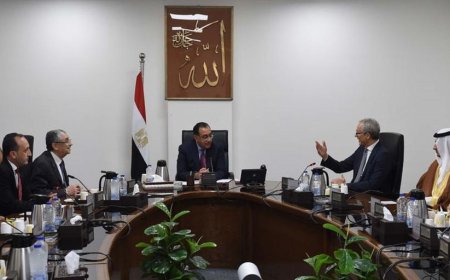 "رئيس الوزراء"  يشيد بقدرات شركة أكوا باور السعودية والتزامها بتنفيذ مشروعاتٍ ضخمة ذات أهمية استراتيجية