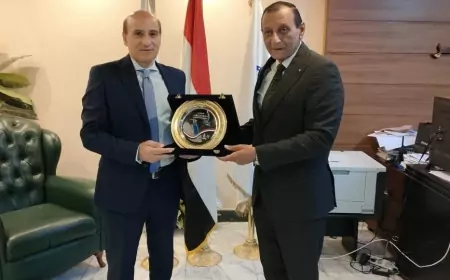 هيئة موانئ البحر الاحمر تكرم " بتروتريد"