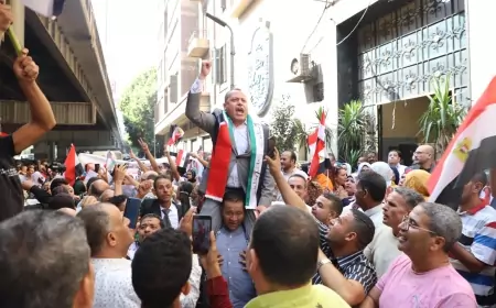 عمال "البترول" يشاركون الوقفة التضامنية مع الشعب الفلسطيني والتأكيد علي قرارات الرئيس