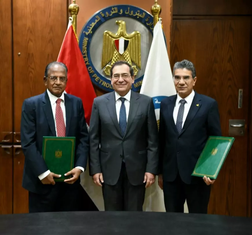 وزير البترول يشهد توقيع مذكرة تفاهم بين " المتحدة لمشتقات الغاز" و "تي سي اى سنمار" الهندية للكيماويات