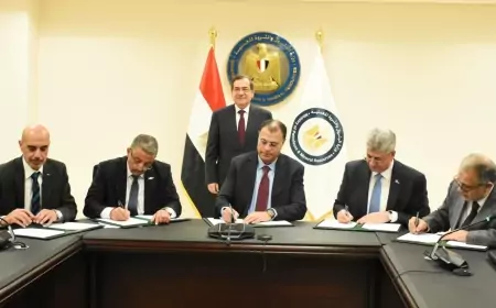 وزير البترول يشهد توقيع مذكرة تفاهم بين شركة أبو قير للمغذيات الزراعية ومجموعة ABB العالمية وشركة MPS لحلول البنية التحتية المستدامة و بتروجت
