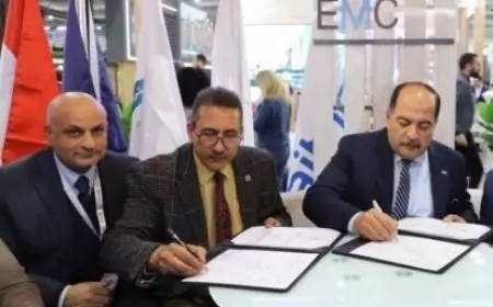 "الحمرا أويل "توقع مع صان مصر اتفاقيه خدمات للاعمال المدنية