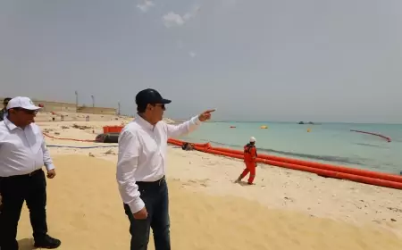 مناورة بحرية بترولية بالعلمين  بالتزامن مع حفر أول بئر بالمياه العميقة غرب المتوسط