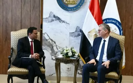 "وزير البترول" يبحث مع إندوراما العالمية مستجدات تنفيذ مشروع انشاء مصنع الأسمدة الفوسفاتية عالية الجودة بالعين السخنة