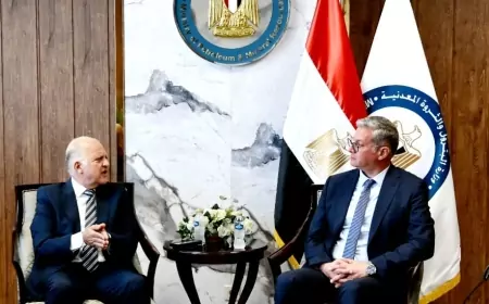 وزير البترول يلتقي لجنة الطاقة بالنواب ويناقش مشروعات قوانين اتفاقيات البحث والإنتاج للبترول والغاز مع شركاء الاستثمار