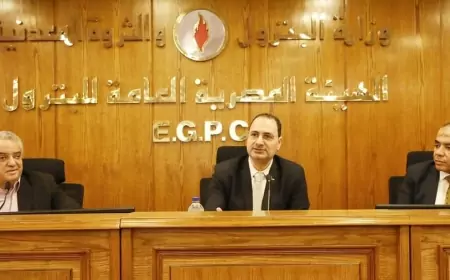 "القيادة الآمنة فى قطاع البترول  إسلوب حياة" شعار سلسلة ندوات بتروسيف