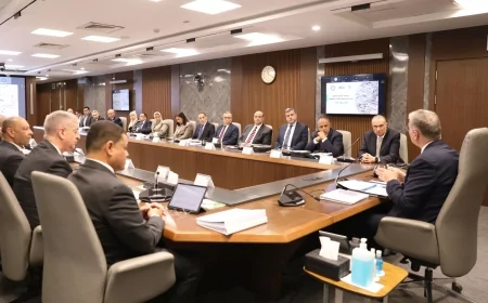 وزارة البترول تبحث التنسيق مع وزارة الكهرباء استعدادًا لفصل الصيف وتعزيز كفاءة شبكة الغاز الطبيعي