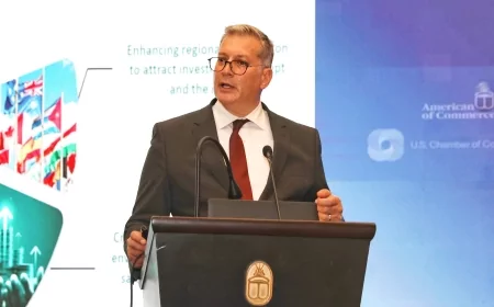 وزير البترول والثروة المعدنية يشارك فى جلسة "الشراكة من أجل تعزيز ريادة مصر الإقليمية وتأمين احتياجات المستقبل من الطاقة"