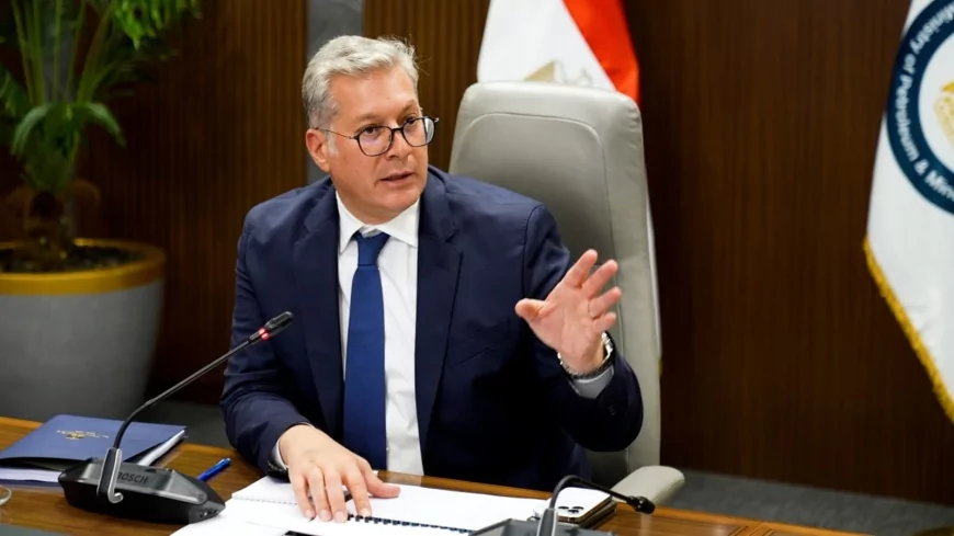 وزير البترول : خطة متكاملة للتكنولوجيات الرقمية وكفاءة الطاقة بمواقع العمل البترولى
