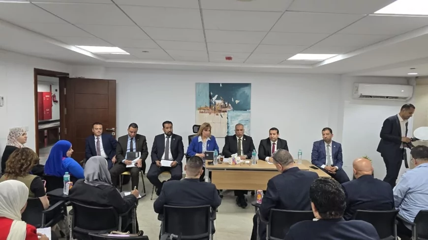 ندوة تعريفية لأمانة العروض والمزايا بنقابة البترول