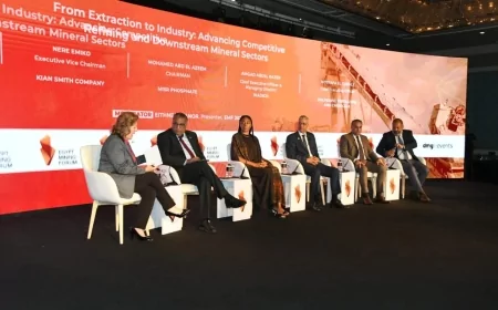 "من الاستخراج إلى الصناعة: تعزيز التنافسية في مجالي التكرير والصناعات المعدنية التحويلية" في جلسة حوارية