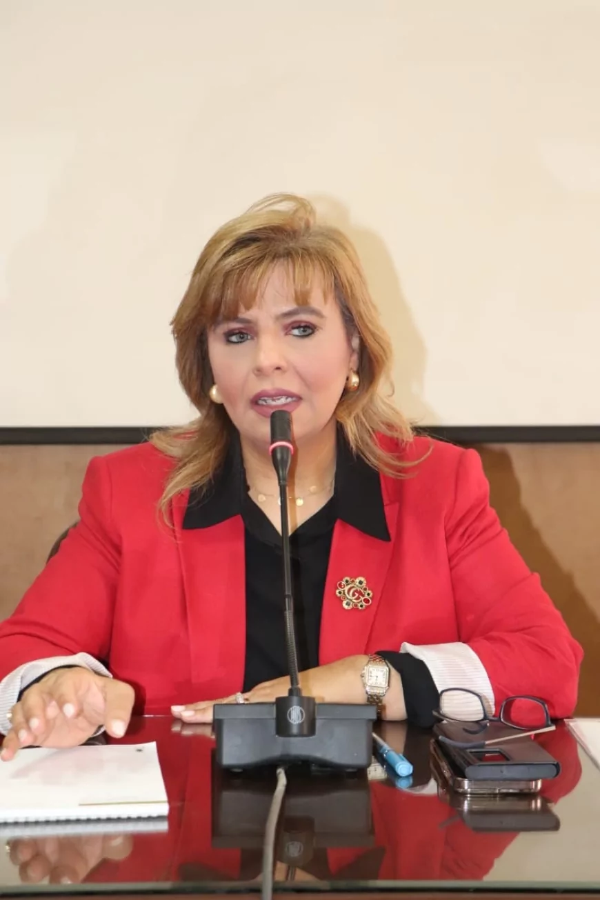 سكرتارية المرأة بالإتحاد العام تبدأ في تنظيم عدة دورات لعرض مزايا قانون العمل الجديد