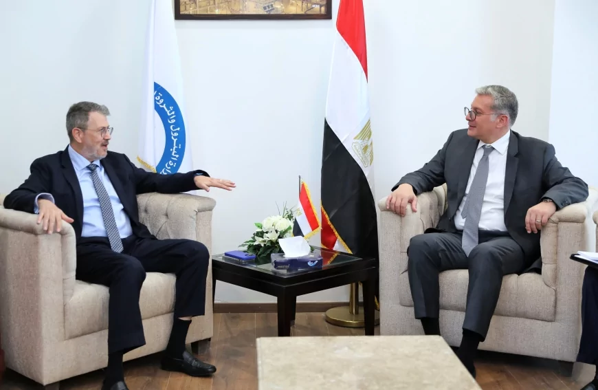 وزير البترول يبحث مع الرئيس التنفيذي للمؤسسة الدولية الإسلامية لتمويل التجارة  تعزيز التعاون في الفترة المقبلة
