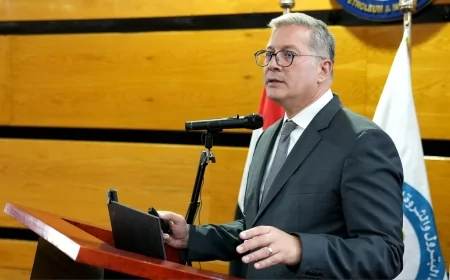 وزير البترول والثروة المعدنية يعقد اللقاء الدوري مع القيادات ورؤساء الشركات