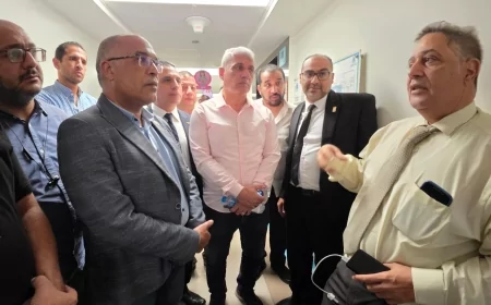 رئيس نقابة البترول يتفقد مصابي حادث شركة جاسكو ويؤكد دعم النقابة الكامل لهم