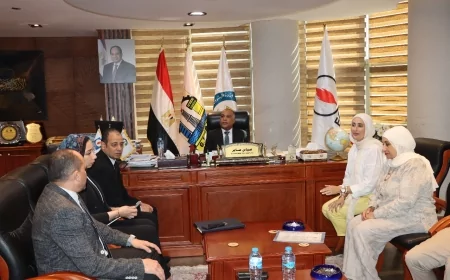 لقاء مشترك بين النقابة العامة للعاملين بالبترول والأكاديمية العربية المصرفية لبحث سبل التعاون