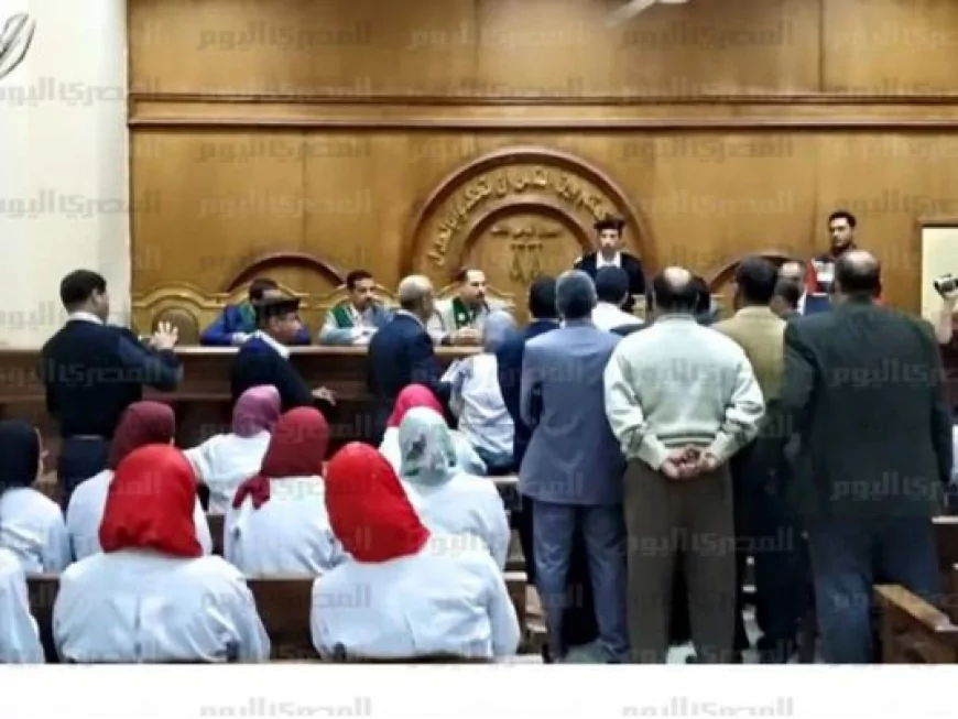 "قبل ما ترفع قضية... قانون العمل بيقولك امشي السلم خطوة خطوة!"
