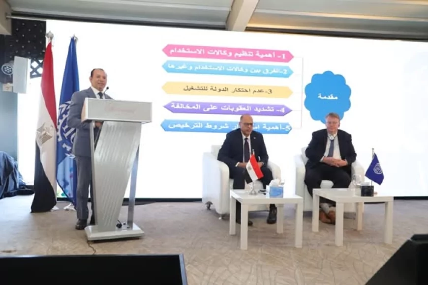 وزير العمل يترأس مائدة مستديرة حول التوظيف العادل للمصريين بالخارج