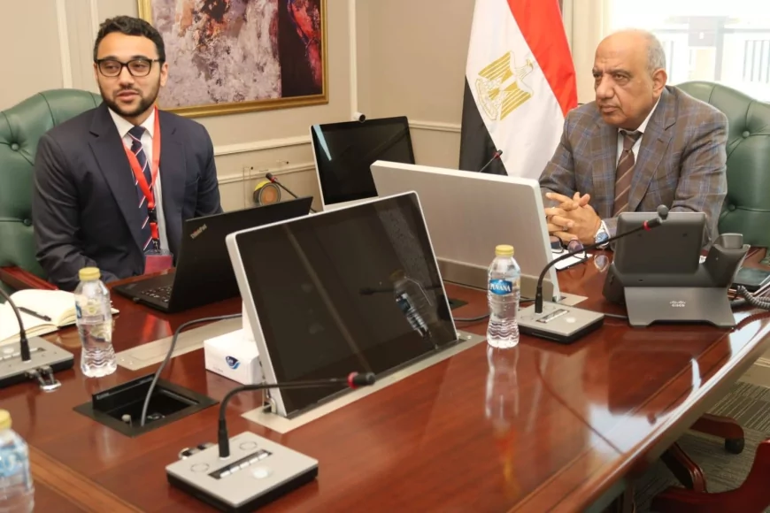 وزير الكهرباء يبحث مع مجموعة سانجرو " SUNGROW”الصينية التعاون فى مجالات تصنيع مهمات الطاقة المتجددة ومجريات تنفيذ مصنع بطاريات تخزين الطاقة