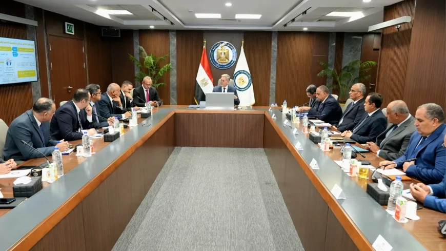 وزير البترول والثروة المعدنية فى لقاء مفتوح مع الإعلاميين ورؤساء تحرير الصحف والمواقع الإخبارية المصرية