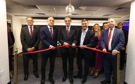 وزير الاتصالات يفتتح مركز "Foundever" العالمي في الأقصر..  صعيد مصر قاعدة جديدة لـ "التعهيد" والخدمات الرقمية