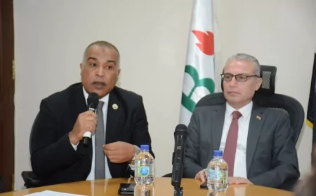 نقابة البترول وبرج العرب للبترول يسلطان الضوء على قانون العمل الجديد