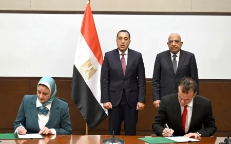 مصر تخطو خطوة استراتيجية نحو أوروبا.. رئيس الوزراء يشهد توقيع اتفاقية الدراسات النهائية لمشروع الربط الكهربائي بين مصر وإيطاليا بكابلات بحرية