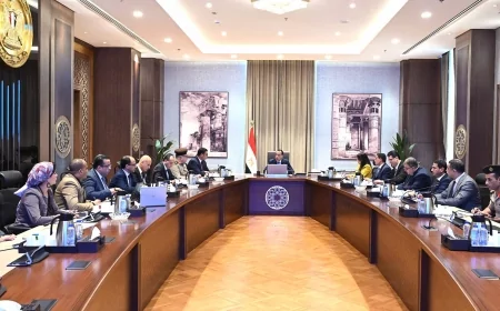 رئيس الوزراء يتابع تطوير جزيرة الوراق ويوجّه بتسليم فوري لأكثر من 2000 وحدة بديلة